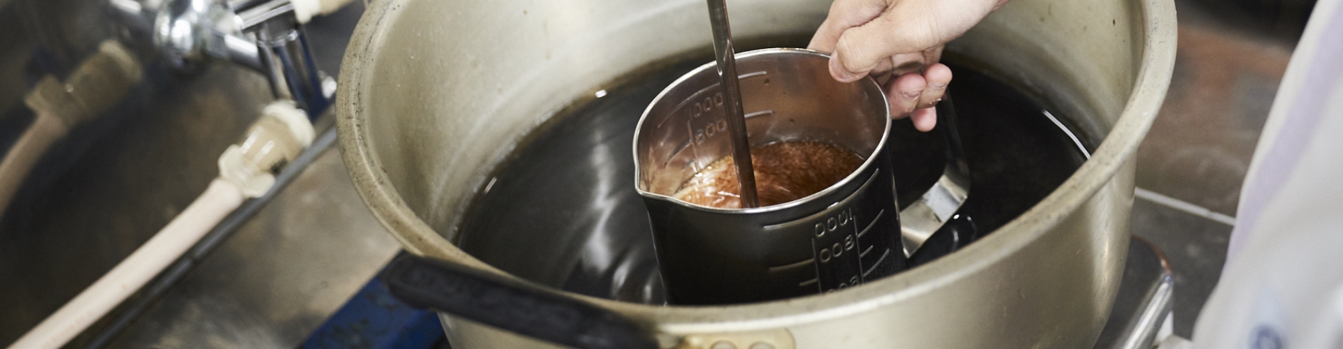 ソース・たれ・ドレッシングなどの液体調味料やゼリー・健康食品等をOEM･PB開発するサンキョーヒカリ